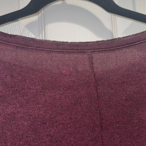 SO Burgundy Long Sleeve V-Neck Tunic – Size M - Picture 4 of 5